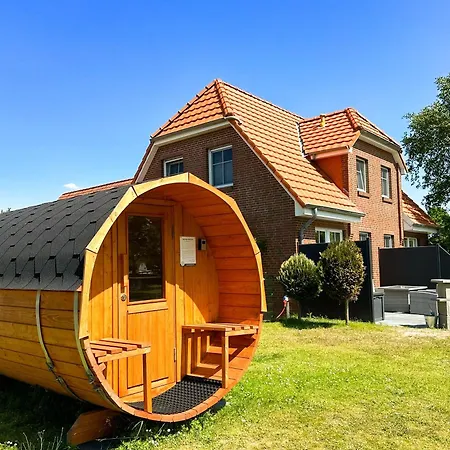 Luettje Huck - Seeblick 4 * Aurich